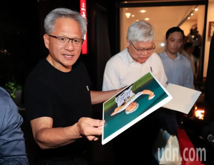 NVIDIA’s Jensen Huang Claims Anyone Who Buys TSMC’s Stock Is a ‘Smart Person’, Says Chip Giant Will Be Extremely Busy in the Coming Months