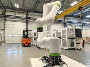 Implementing your first robot in manufacturing | Blog